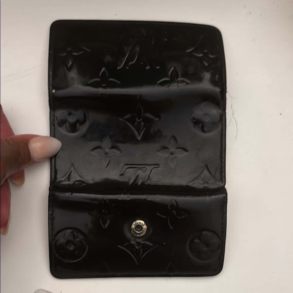 Louis Vuitton Black Key Holder - Picture 5 of 6